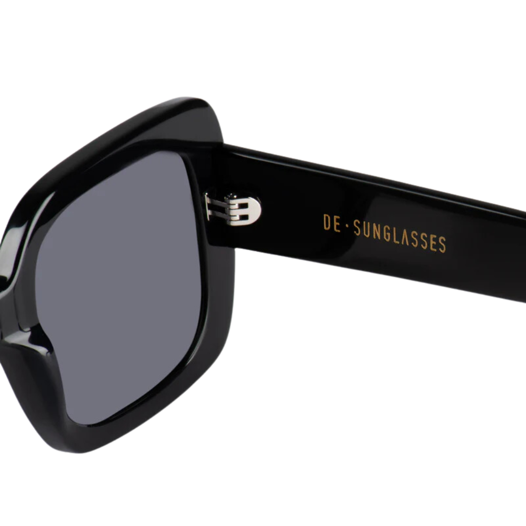 DE SUNGLASSES L.M BLACK 51/23